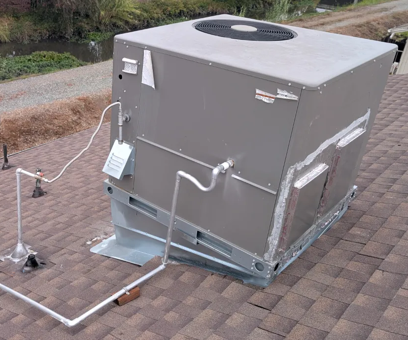 New curb/duct under HVAC unit
